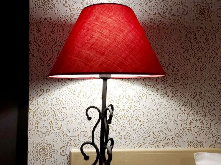 غرفة قياسية, Mondial