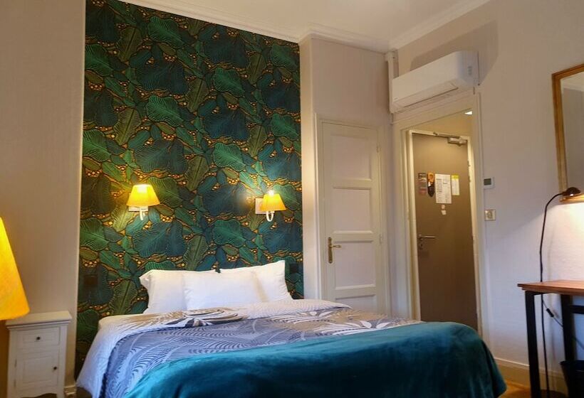 غرفة قياسية ثلاثية, Mondial