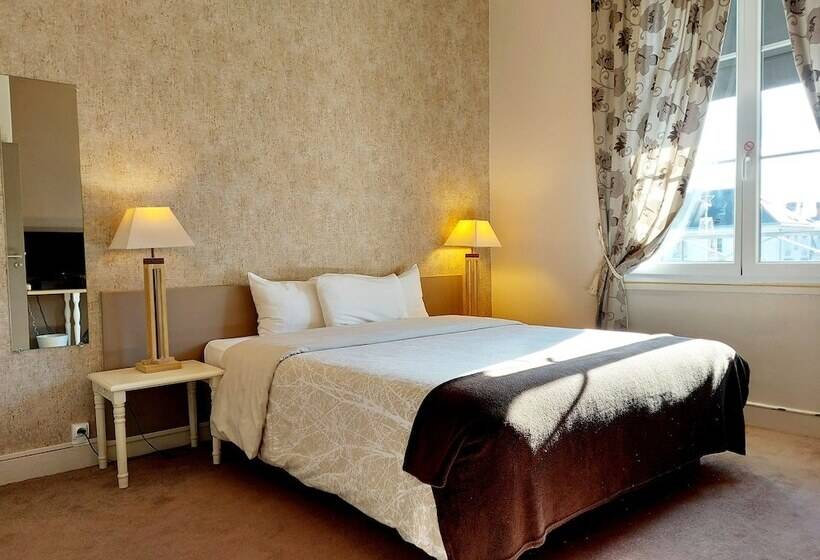 غرفة سوبيريور, Mondial