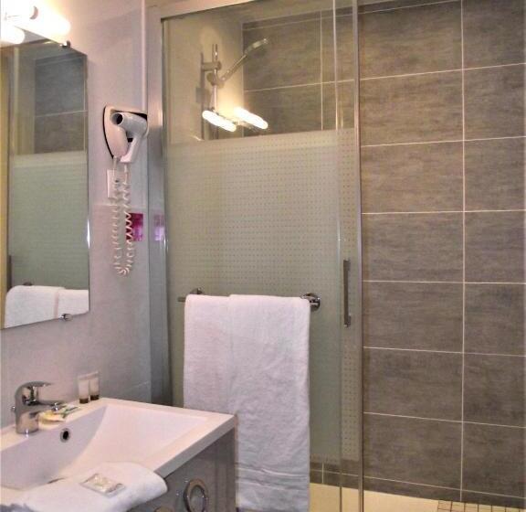 غرفة قياسية فردية, Mondial