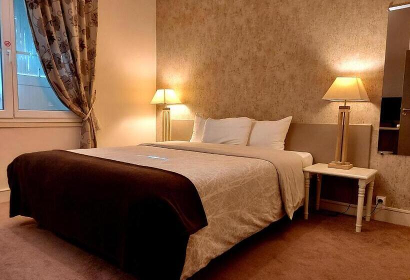 غرفة سوبيريور, Mondial