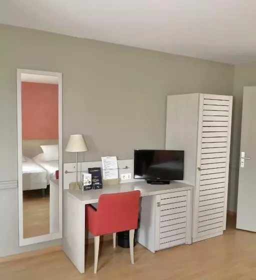 اتاق استاندارد, Hôtel Newport