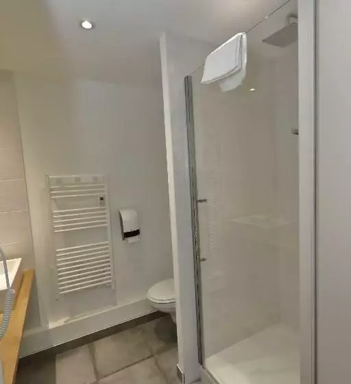اتاق استاندارد, Hôtel Newport