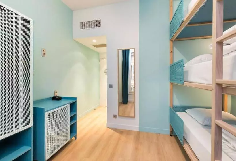 تختخواب در اتاق مشترک, Hostel Ozz Nice
