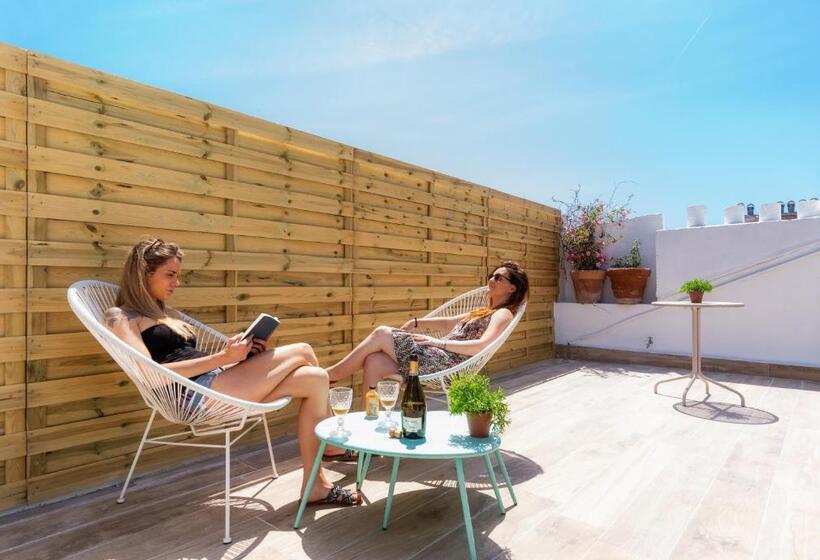 4인용 스탠다드 룸, Hostel Ozz Nice