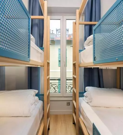 اتاق خانوادگی, Hostel Ozz Nice