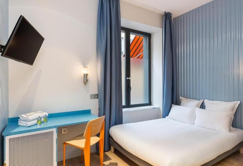 クラシックルーム, Hostel Ozz Nice