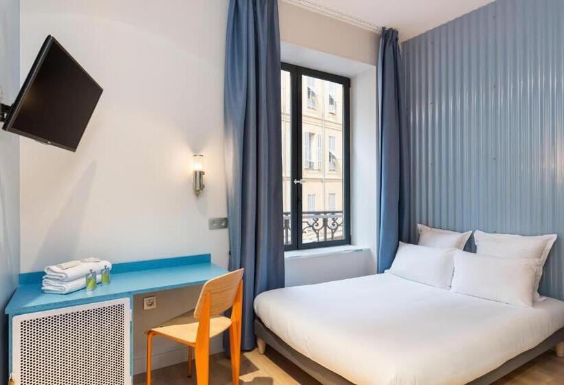 클래식 룸, Hostel Ozz Nice