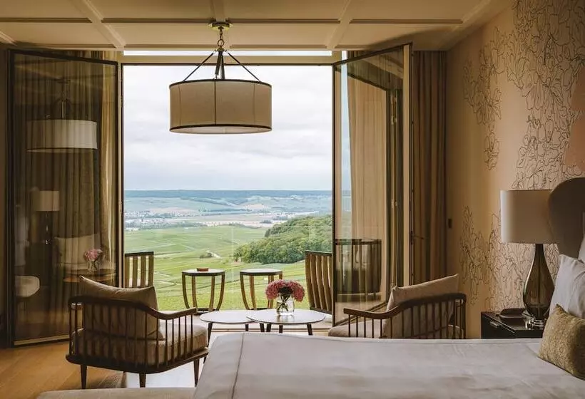 Sviitti, Royal Champagne Hotel & Spa