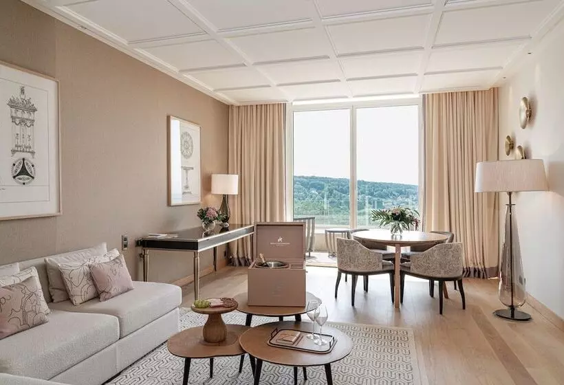 Sviitti, Royal Champagne Hotel & Spa
