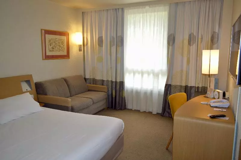 اتاق استاندارد, Novotel Aix En Provence Pont De L Arc