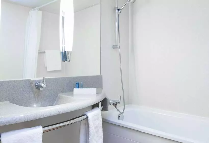 اتاق استاندارد, Novotel Rouen Sud Zenith Parc Expo