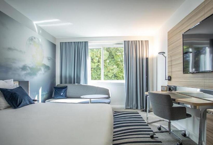 Номер Классика Двуспальная Кровать, Novotel Valence Sud