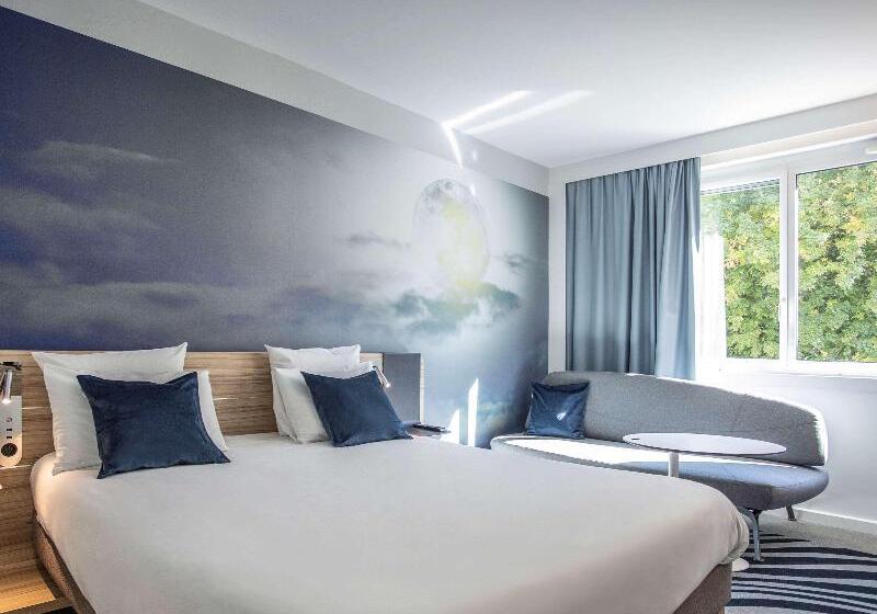 Номер Классика Двуспальная Кровать, Novotel Valence Sud