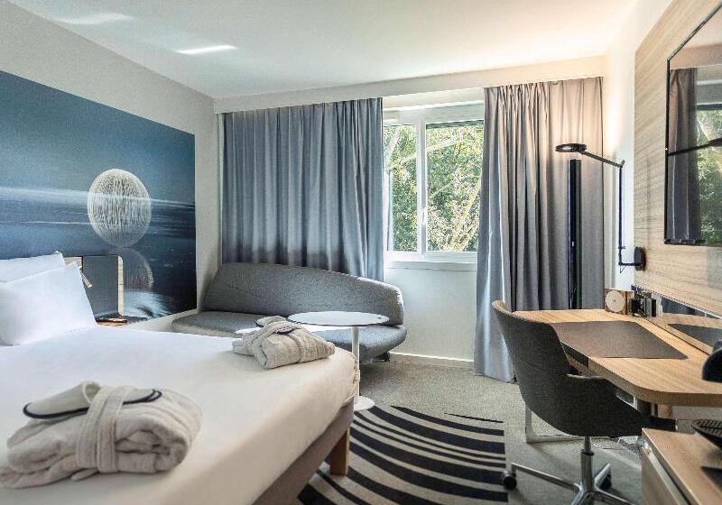 Номер Классика Двуспальная Кровать, Novotel Valence Sud