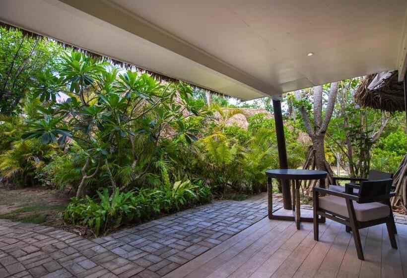 اتاق استاندارد چهار تخته, Castaway Island, Fiji