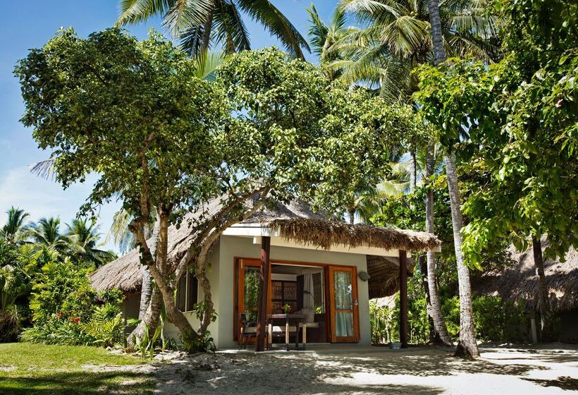 Номер Стандарт, Castaway Island, Fiji