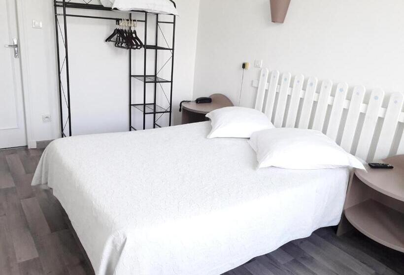 غرفة قياسية, Au Nouvel