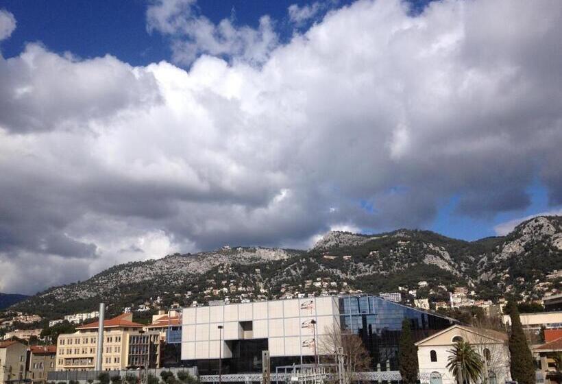 غرفة سوبيريور ذات إطلالة, Au Nouvel