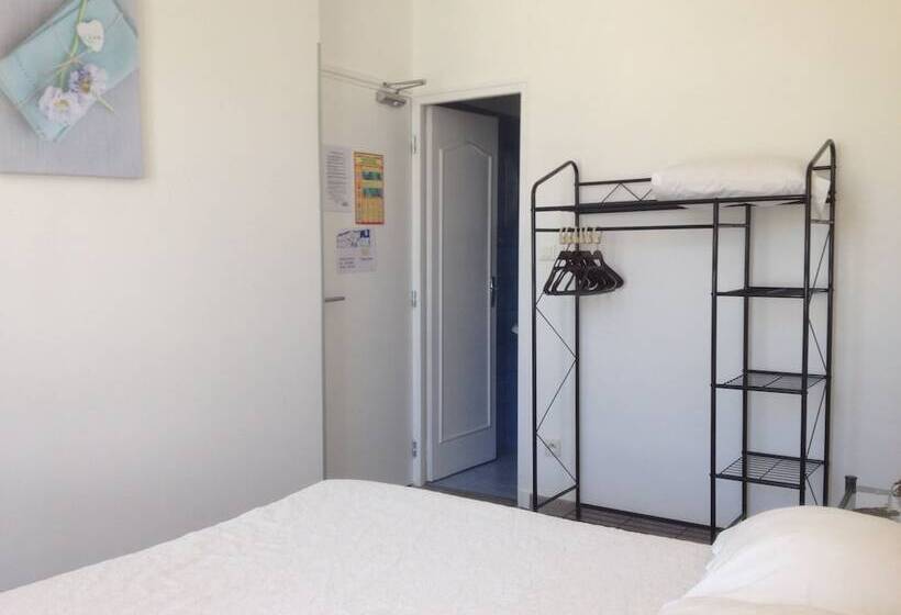 غرفة قياسية, Au Nouvel