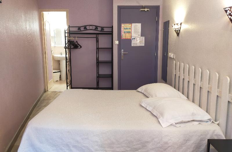 غرفة قياسية, Au Nouvel