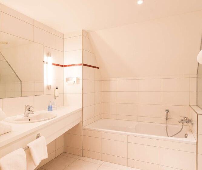 套房, Best Western Hotel & Spa Le Schoenenbourg   Riquewihr   Proche Colmar