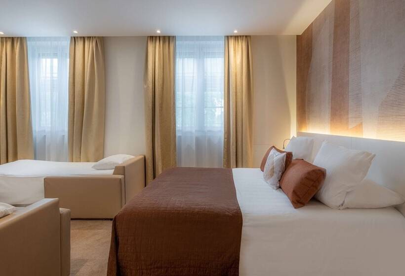 패밀리 룸 산 전망, Best Western Premier Hotel Prince De Galles