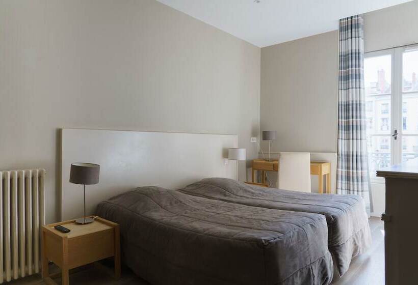 Номер Superior, Du Theatre