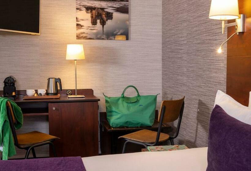 インサイドのスーペリアルーム, L Interlude