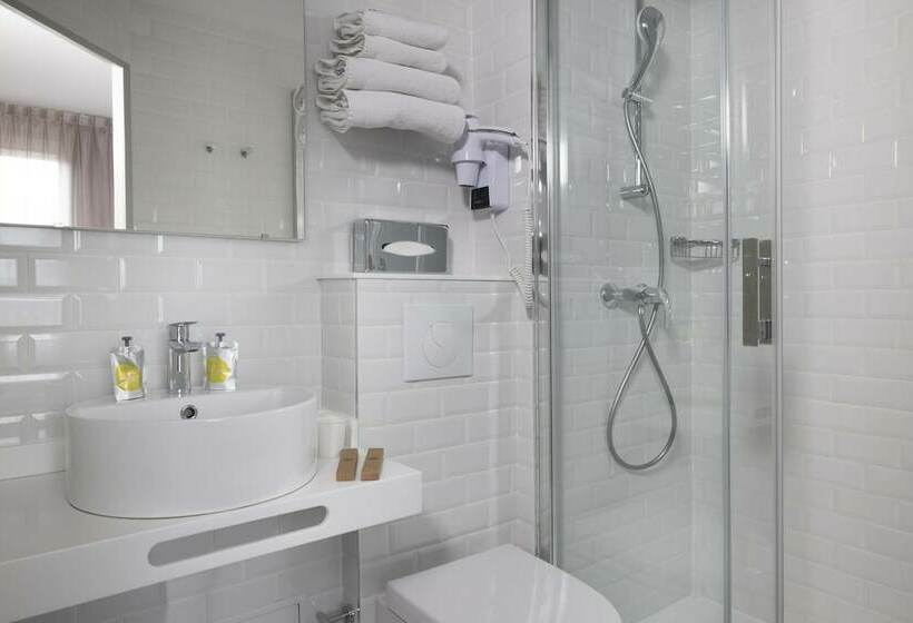 クラシックルーム, L Interlude