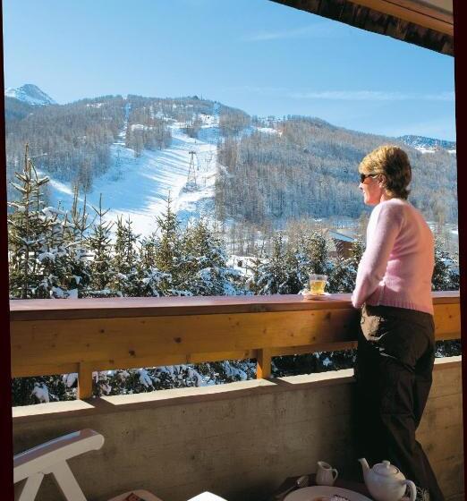 غرفة قياسية ثلاثية, Hôtel Plein Sud Et Piscine