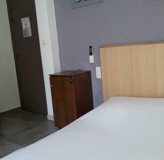 غرفة قياسية, Trianon