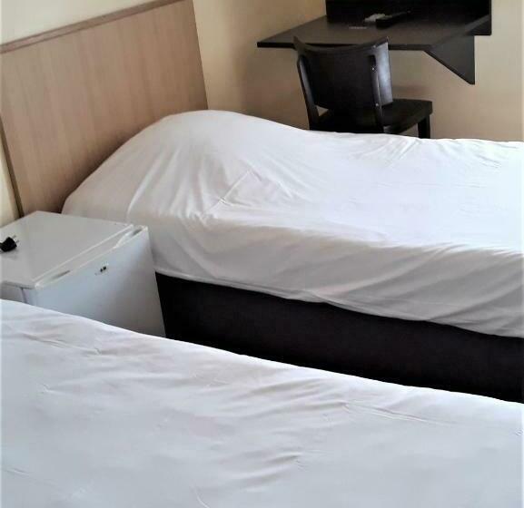 غرفة قياسية, Trianon