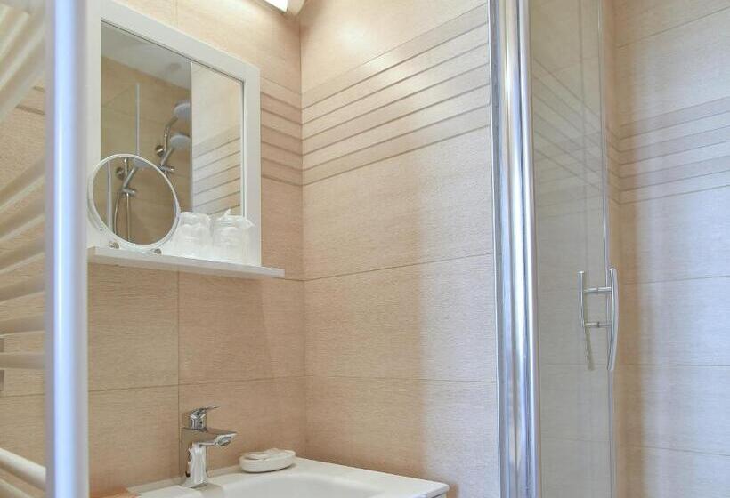 Классический Номер Вид на Сад, Hôtel Villa Sorel   Paris Boulogne