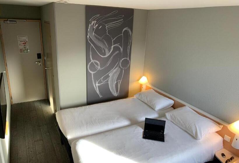 스탠다드 룸, Ibis Auray