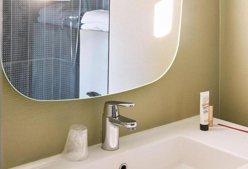 スタンダードルーム, Ibis Paris Canal Saintmartin