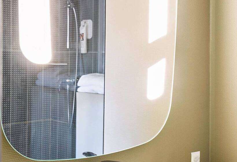 スタンダードルーム, Ibis Paris Canal Saintmartin