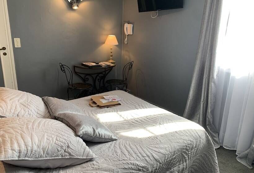 غرفة قياسية فردية, Le Pre Catelan