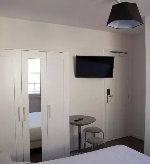 Comfort-huone, Le Reynita