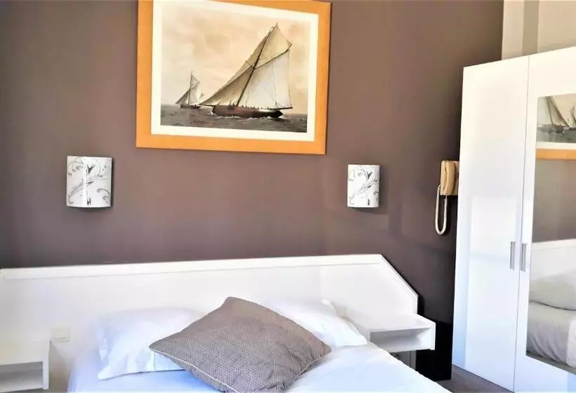 Standard-huone, Le Reynita