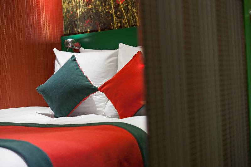 اتاق کلاسیک, Jardins De Montmartre