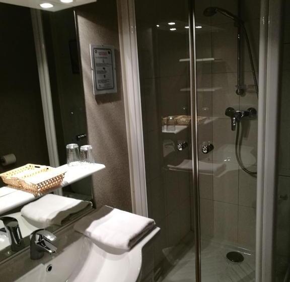 ガーデンビュースタンダードルーム, Lys Hôtel