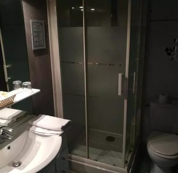 Bahçe Manzaralı Standart Oda, Lys Hôtel