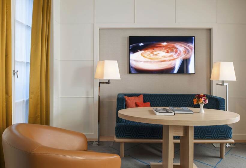 デラックスルーム, Opera Richepanse