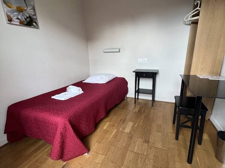 バスルーム共有のシングルスタンダード, Patricia Strasbourg Hyper Centre