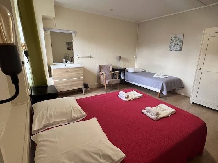 バスルーム共有のトリプルスタンダード, Patricia Strasbourg Hyper Centre