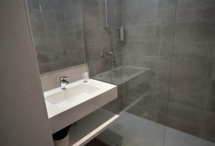 اتاق استاندارد, Pyrene