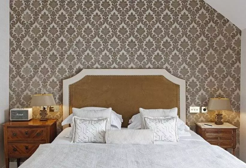 Chambre Supérieure, Relais Christine