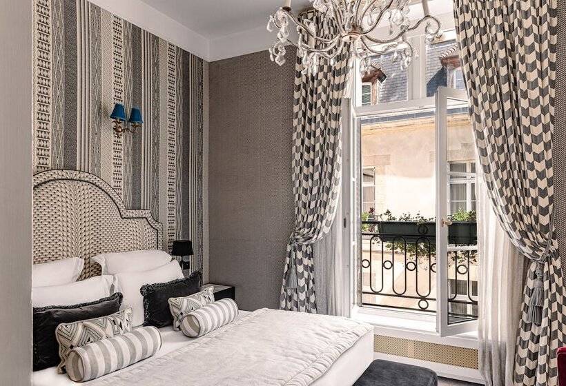 اتاق سوپریور, Relais Christine