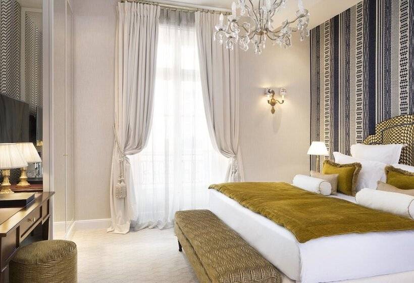 スーペリアールーム, Relais Christine